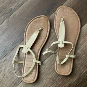 Faded Glory Strappy Ankle Sandal Flats (Women’s 10)